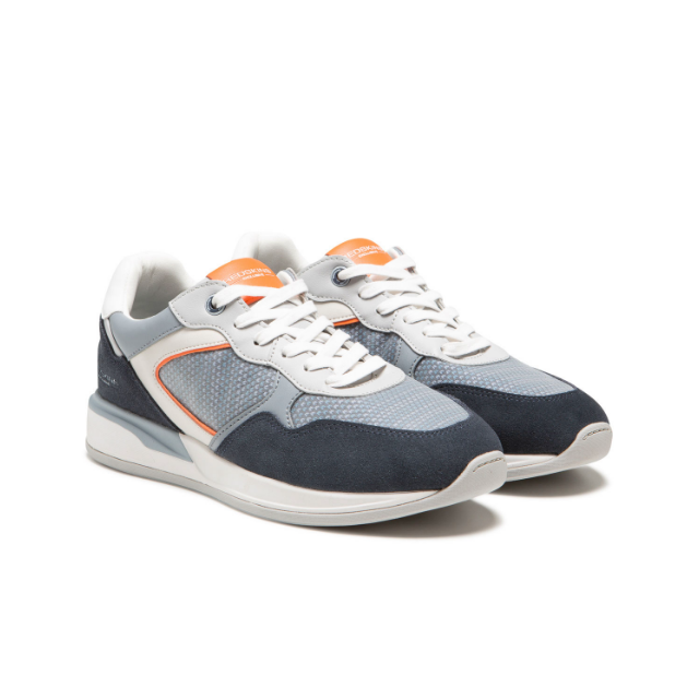 Sneakers running